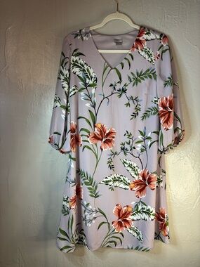 Chico's Lavender Floral V-Neck Tunic with Red Hibiscus Accents